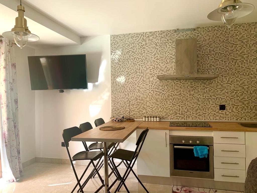 Duplex-Bungalow In Playa De Las Americas,3 Minutes Near The Best Beaches In Tenerife Exterior foto